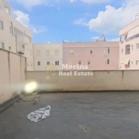 Tirane, jepet me qera apartament 2+1 Kati 3, 90 m² 400 € (Fresku)