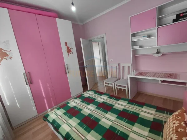 Pogradec, shitet apartament 2+1+Ballkon Kati 6, 82 m² 105.000 € (Rruga Sul Starovari ,Pogradec)