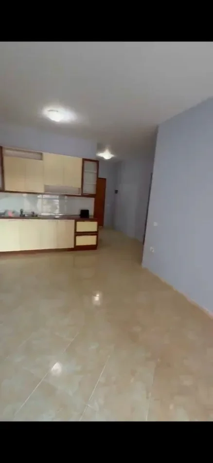 Tirane, jepet me qera apartament 2+1 , 118 m² 550 € (Don Bosko ,Kompleksi Vizion+)