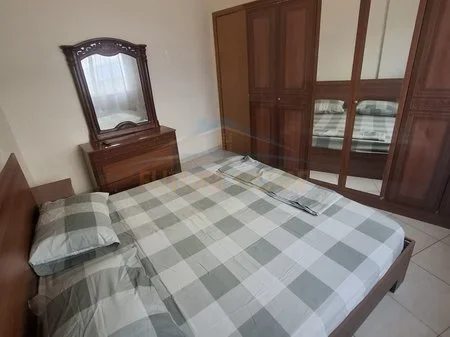 Tirane, jepet me qera apartament 1+1 Kati 3, 390 € 
