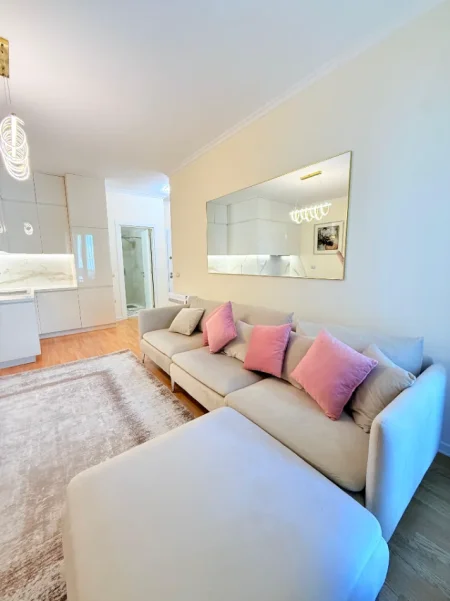 Tirane, jepet me qera apartament 2+1 , 90 m² 1.200 € (RRUGA E KOSOVAREVE)