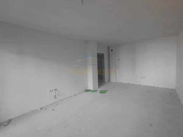 Pogradec, shitet apartament 1+1+Ballkon Kati 2, 80 m² 100.000 € (1 maji)