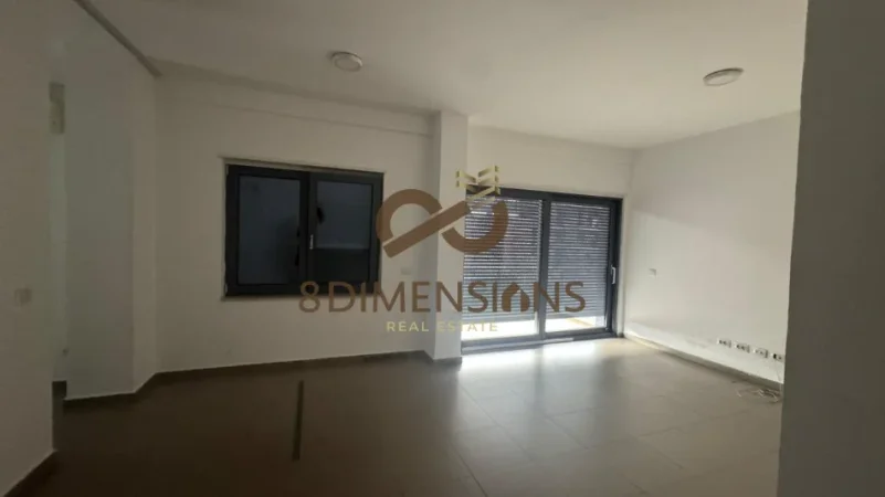 Tirane, jepet me qera apartament 2+1+Ballkon Kati 4, 70 m² 1.000 € (zogu i zi)