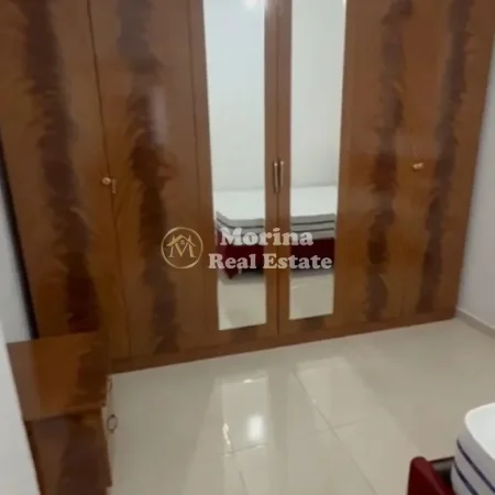 Tirane, jepet me qera shtepi 1+1 Kati 1, 65 m² 300 € (5 Maji)