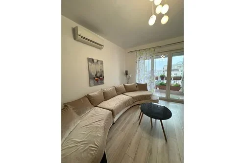 Tirane, shitet apartament 2+1+Ballkon Kati 6, 105 m² 220.000 € (Don Bosko)