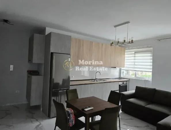 Tirane, jepet me qera apartament 2+1 Kati 3, 83 m² 650 € (Liqeni i Thate)