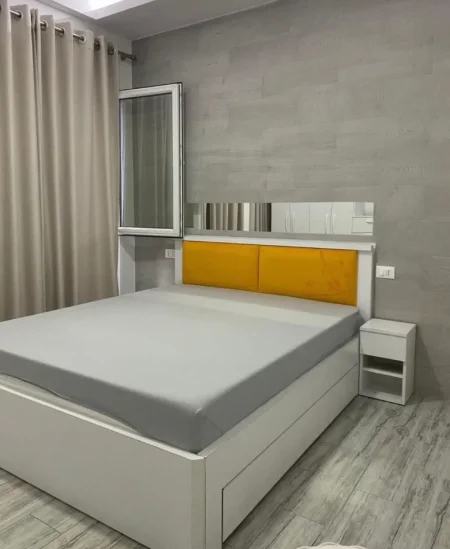 Tirane, jepet me qera apartament 1+1 Kati 2, 60 m² 650 € (KOMUNA E PARISIT)
