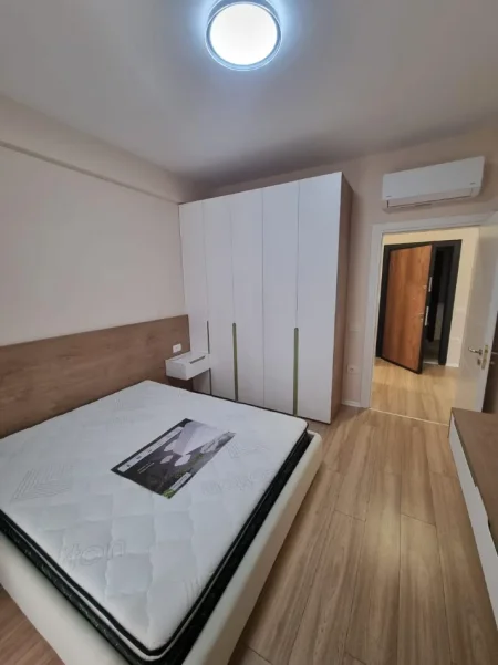 Tirane, jepet me qera apartament 2+1 Kati 4, 70 m² 500 € (Astir)