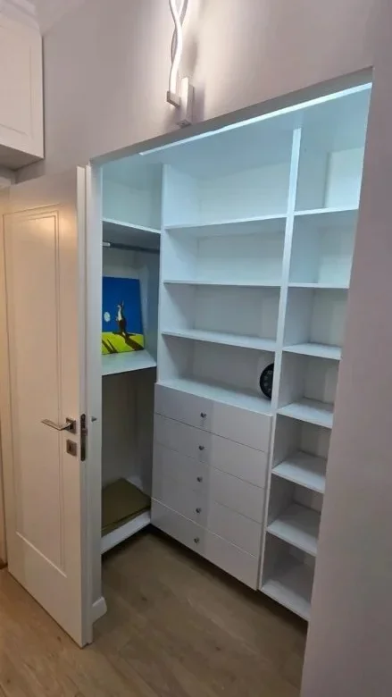 Tirane, jepet me qera apartament 3+1 Kati 2, 118 m² 1.000 € (Kodra e Diellit)