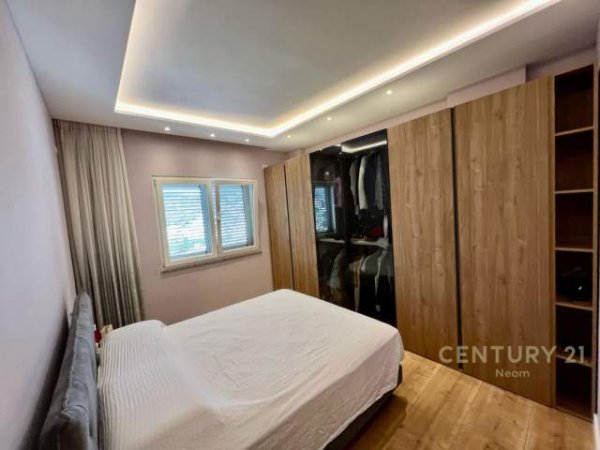 Tirane, shitet apartament 2+1 Kati 4, 110 m² 220.000 Euro (LIQENI I THATE)