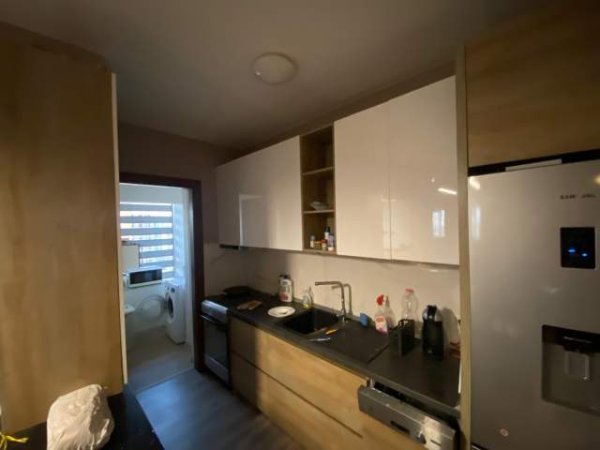 Tirane, jepet me qera apartament 2+1+BLK Kati 3, 105 m² 650 Euro