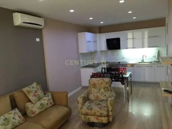 Tirane, shitet apartament 1+1+BLK 70 m² 155.000 Euro (kopshti zologjik)