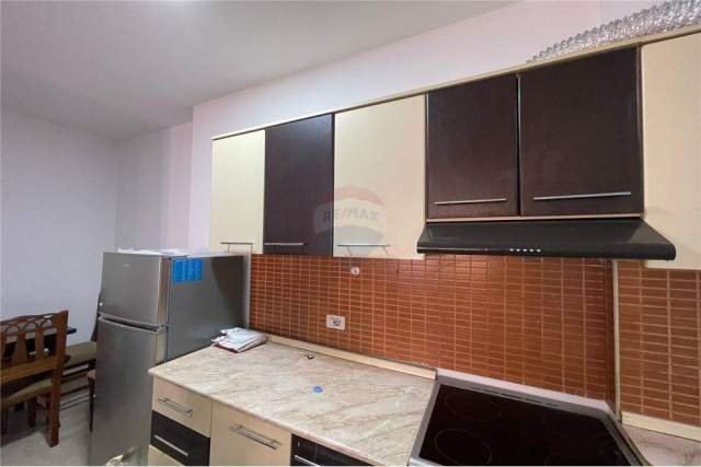 Tirane, jepet me qera apartament 2+1+BLK Kati 4, 101 m² 600 Euro (DON BOSKO)