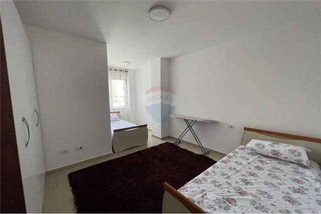 Tirane, jepet me qera apartament 2+1+BLK Kati 4, 101 m² 600 Euro (DON BOSKO)