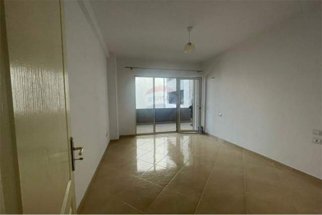 Tirane, jepet me qera apartament 3+1+BLK Kati 5, 110 m² 450 Euro (Astir)