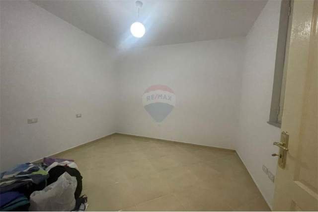 Tirane, jepet me qera apartament 3+1+BLK Kati 5, 110 m² 450 Euro (Astir)
