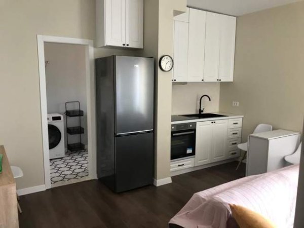 Tirane, jepet me qera apartament 1+1+BLK Kati 7, 70 m² 500 Euro (rruga Gjon Buzuku)