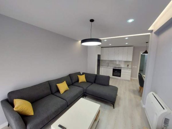 Tirane, jepet me qera apartament 2+1+BLK Kati 6, 108 m² 750 Euro (Prane Shkolles Osman Myderizi)