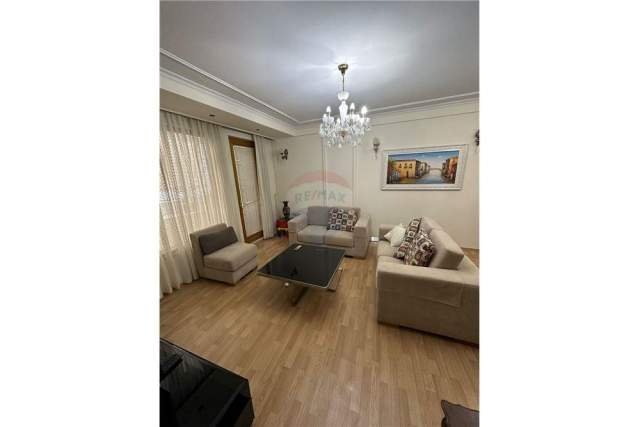 Tirane, jepet me qera apartament 2+1+A+BLK Kati 2, 120 m² 1.000 Euro (Rruga Nikolla Tupe)