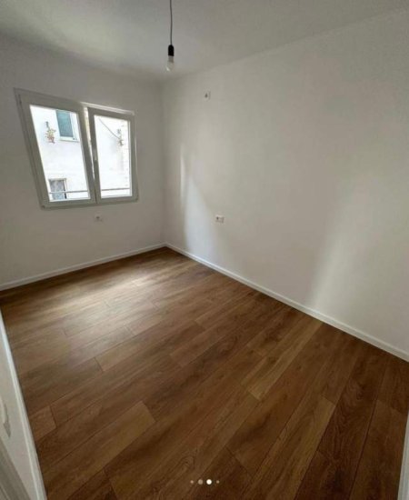 Tirane, shitet apartament 2+1+BLK Kati 4, 70 m² 105.000 Euro (Rruga Bardhyl)