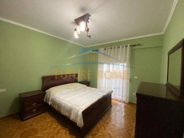 Durres, shitet apartament Kati 1, 124 m² 150.000 Euro (Rruga Taulantia)