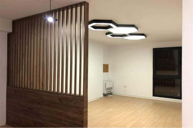 Tirane, jepet me qera apartament 2+1+BLK Kati 6, 95 m² 700 Euro (Rruga e Kosovareve)