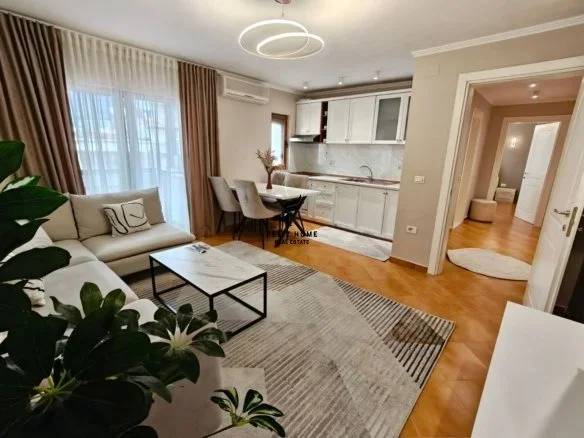 Tirane, shitet apartament 1+1 Kati 4, 64 m² 145.000 € (SELVIA)