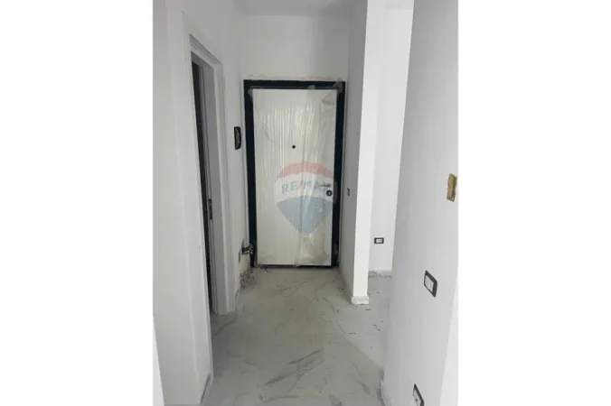 Tirane, shitet 1+1 , 52 m² 72.500 € (Univers City)
