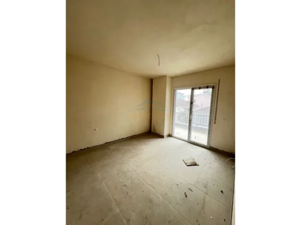 Tirane, shitet apartament 2+1+2,  Kati 1, 116 m² 198.000 € (5 Maji)