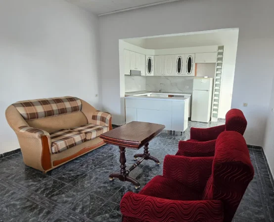 Tirane, jepet me qera Vile 2+1 Kati 2, 70 m² 500 € (Kristaq Capo)