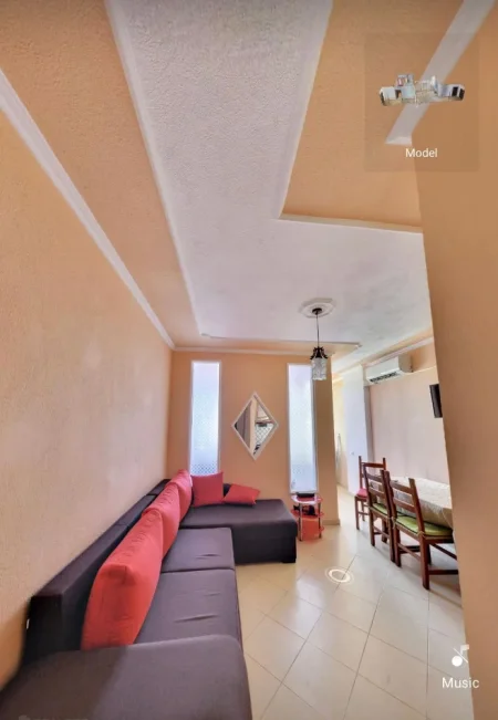 Durres, jepet me qera apartament 1+1 Kati 4, 65 m² 250 € (Plazh Iliria)