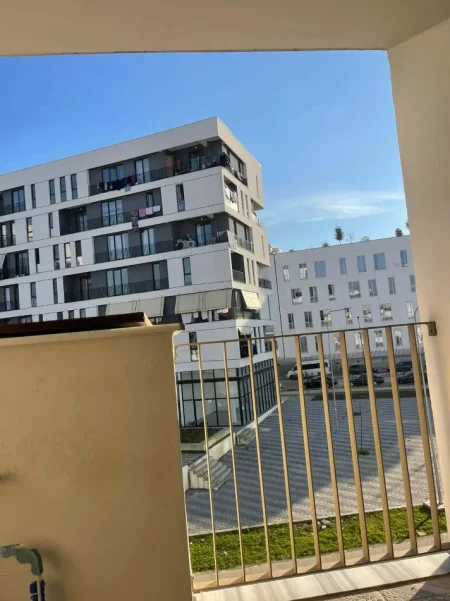 Tirane, shitet nga Pronari, pa-komision apartament 3+1+Ballkon Kati 3, 127 m² 210.000 € 