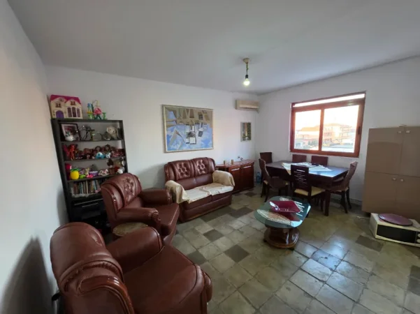 Durres, shitet apartament 2+1 Kati 4, 75 m² 85.000 € (Vala Park)