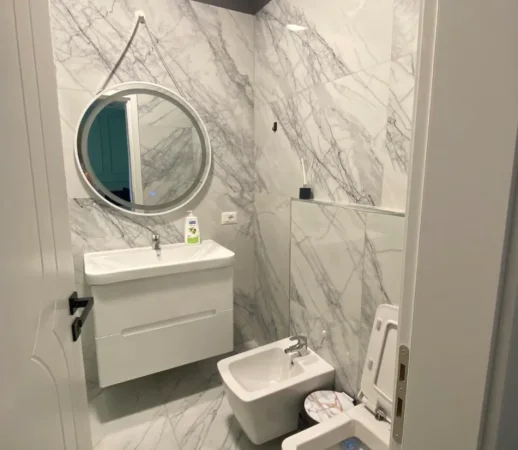 Tirane, jepet me qera 1+1 , 580 € (Rruga mine peza)