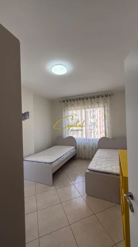 Tirane, jepet me qera apartament 2+1 Kati 5, 100 m² 550 € (ASTIR)
