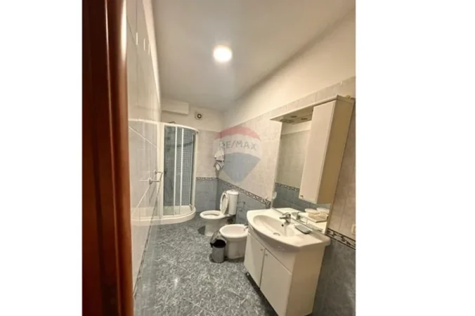 Tirane, shitet apartament 2+1 Kati 9, 120 m² (Garda)