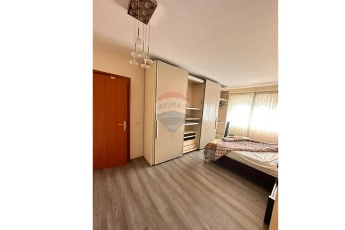 Tirane, shitet apartament 2+1 Kati 9, 120 m² (Garda)