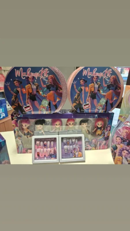 Tirane, shes Make up Kit Rumi Kpop Demon Hunters 16 €