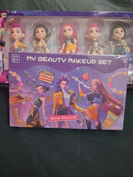 Tirane, shes Make up Kit Rumi Kpop Demon Hunters 16 €