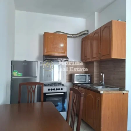 Tirane, jepet me qera apartament 1+1 Kati 7, 60 m² 400 € (Astir)