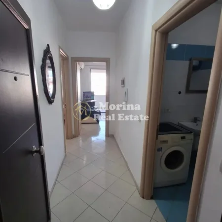 Tirane, jepet me qera apartament 1+1 Kati 7, 60 m² 400 € (Astir)