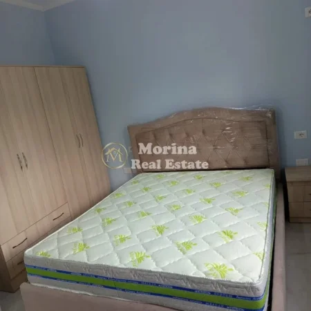 Tirane, jepet me qera shtepi 2+1 Kati 3, 100 m² 400 € (Qytet Studenti)
