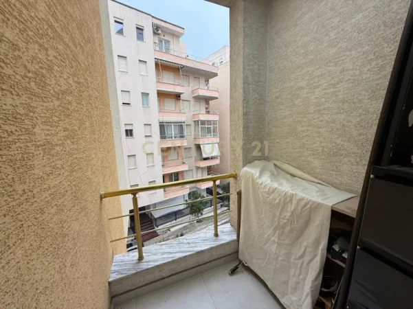 Durres, jepet me qera apartament 1+1 Kati 3, 63 m² 500 € 