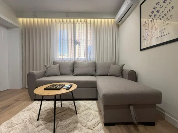Tirane, shitet apartament 1+1 Kati 5, 65 m² 193.000 € (21 dhjetori)
