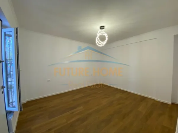 Tirane, shitet garsonier Kati 1, 29 m² 80.000 € (Vasil Shanto)