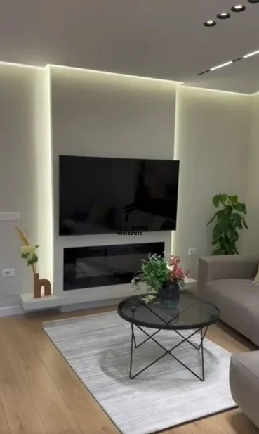 Tirane, shitet apartament 2+1 Kati 8, 116 m² 275.000 € (ZOGU I ZI)