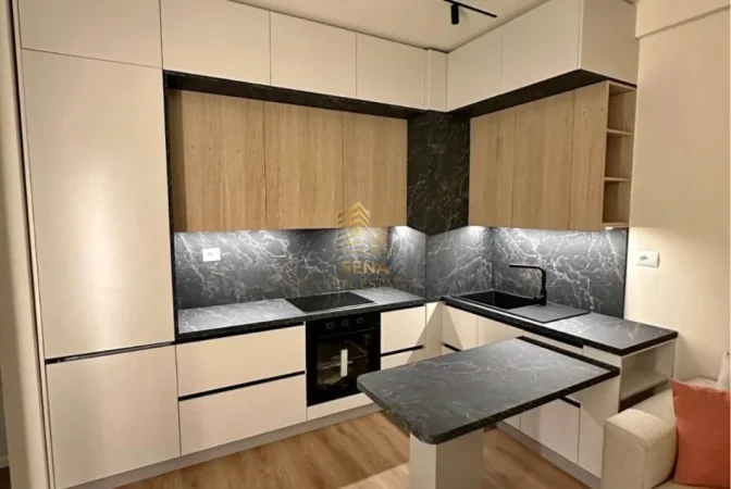 Tirane, jepet me qera apartament 1+1+Ballkon , 55 m² 450 € (Ali Demi, Kompleksi Kaimi)