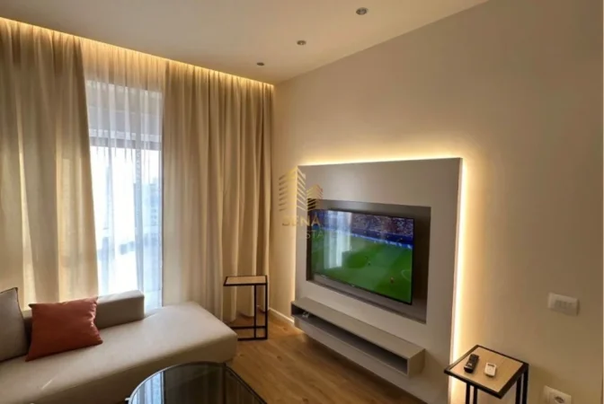 Tirane, jepet me qera apartament 1+1+Ballkon , 55 m² 450 € (Ali Demi, Kompleksi Kaimi)