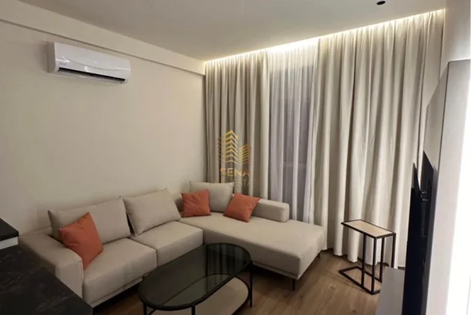 Tirane, jepet me qera apartament 1+1+Ballkon , 55 m² 450 € (Ali Demi, Kompleksi Kaimi)