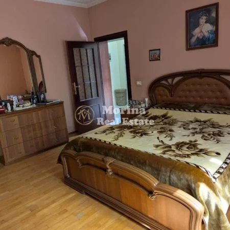 Tirane, shitet shtepi 4+1 Kati 3, 280 m² 515.000 € (Don Bosko)